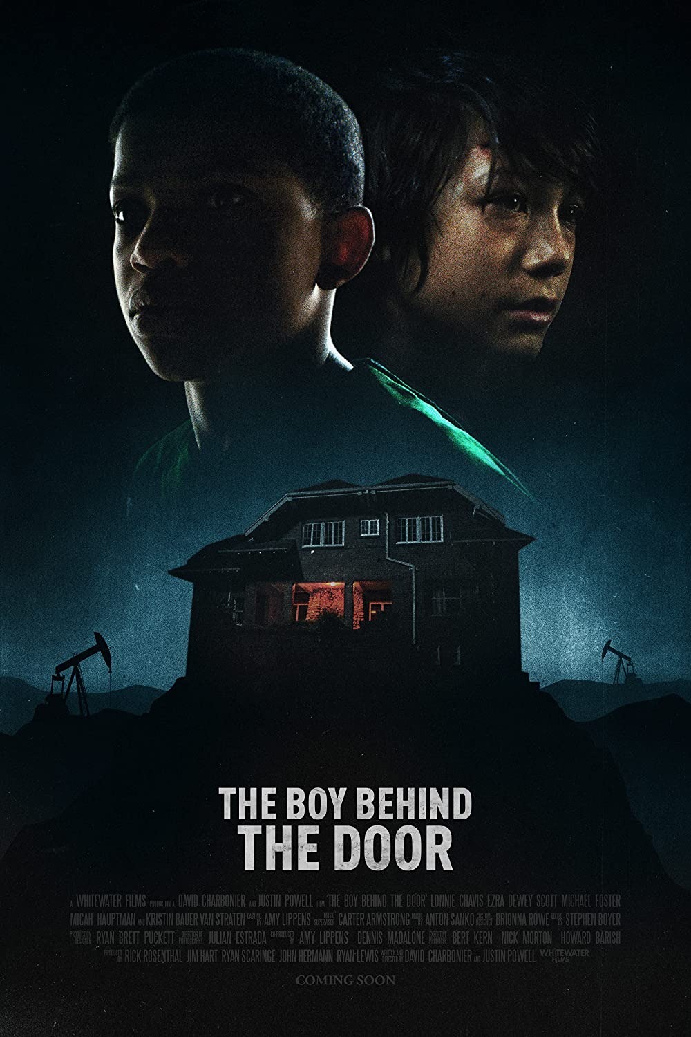 Crianças tentam escapar de sequestrador em “The Boy Behind the Door” |  Trilha Do Medo