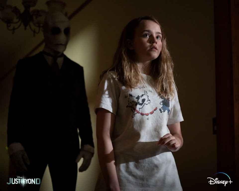 Just Beyond | Disney divulga o primeiro pôster de sua série antológica de terror
