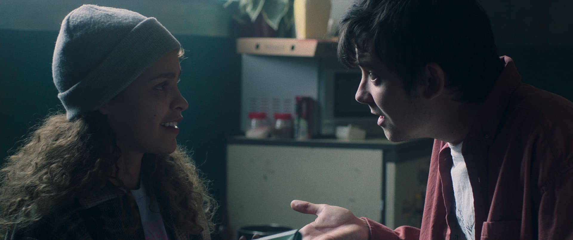 'Escolha ou Morra' com Asa Butterfield estreia na Netflix imagens 7